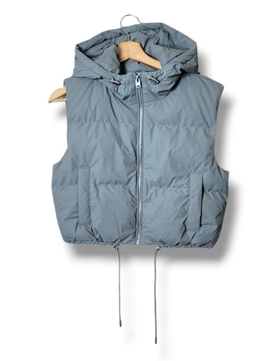 Love Tree Jackets & Blazers - Love Tree Cropped Puffer Vest NWT